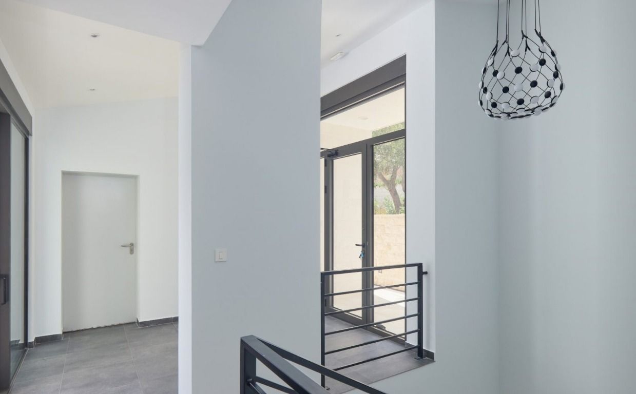 Вилла в Прчани, Черногория, 373 м² - фото 13