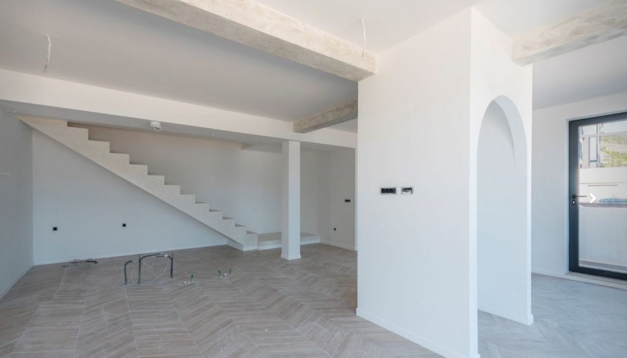 Вилла в Крашичах, Черногория, 225 м² - фото 16