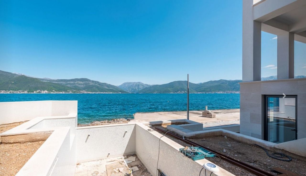 Вилла в Крашичах, Черногория, 225 м² - фото 19