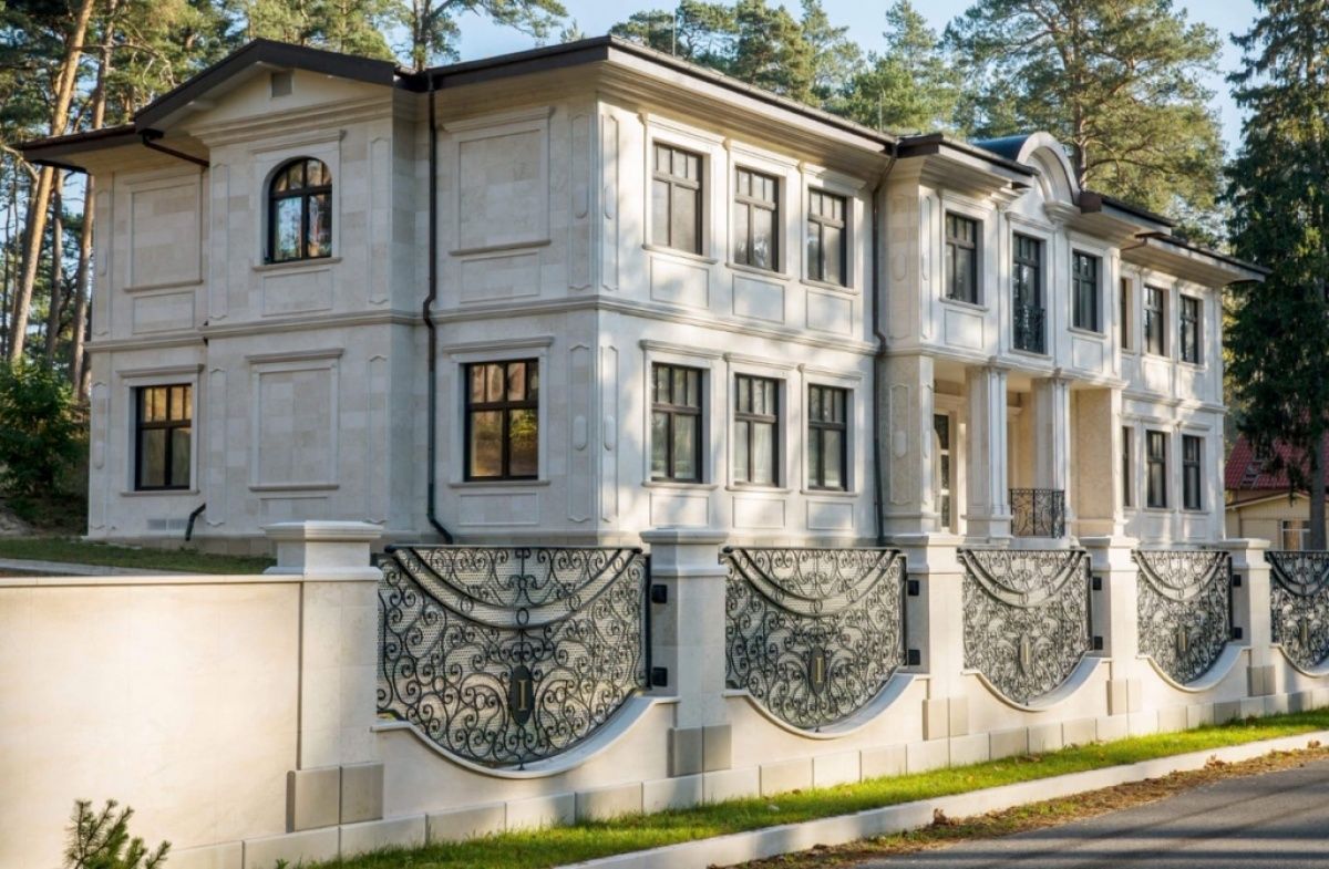 Дом в Юрмале, Латвия, 1 123 м2 - фото 1