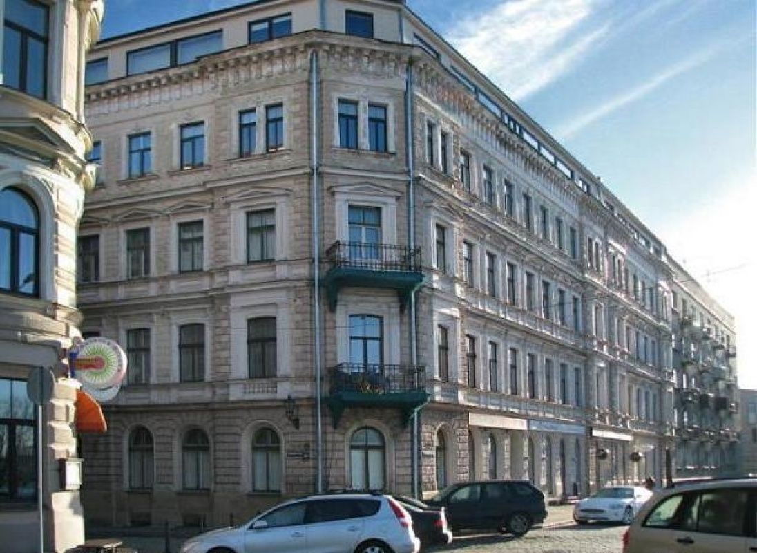 Коммерческая недвижимость в Риге, Латвия, 210 м2 - фото 1