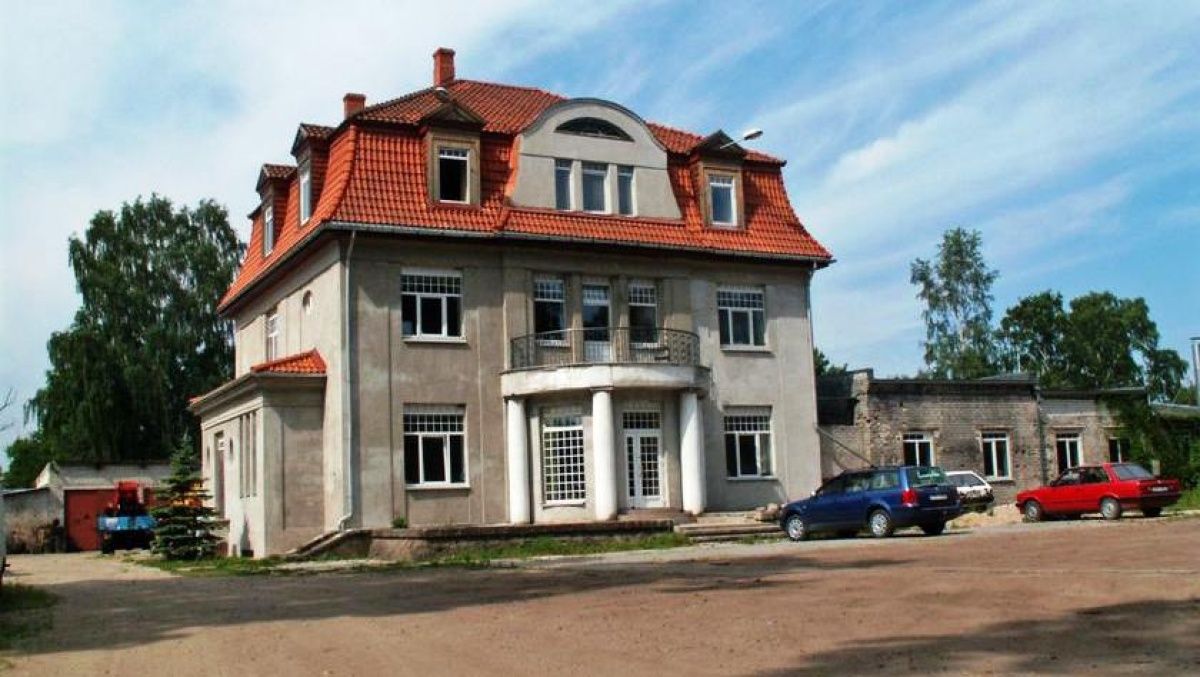 Коммерческая недвижимость в Риге, Латвия, 1 647 м2 - фото 1