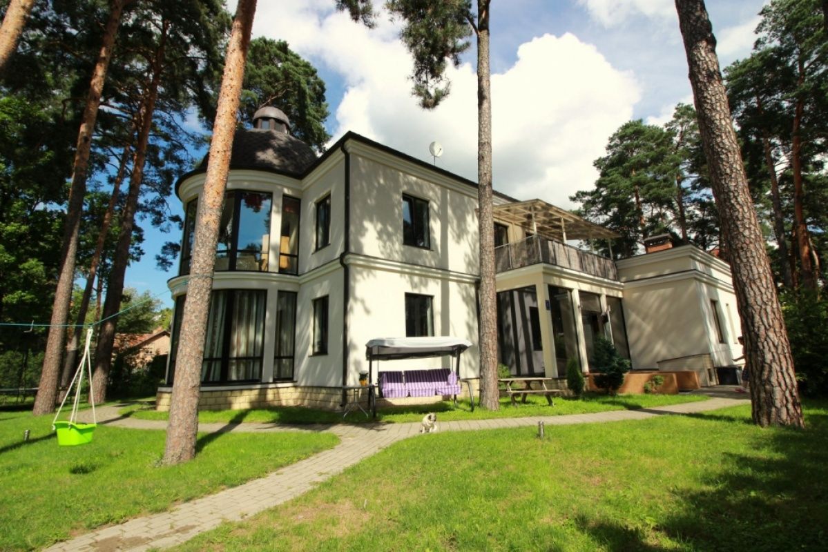Дом в Юрмале, Латвия, 440 м2 - фото 1