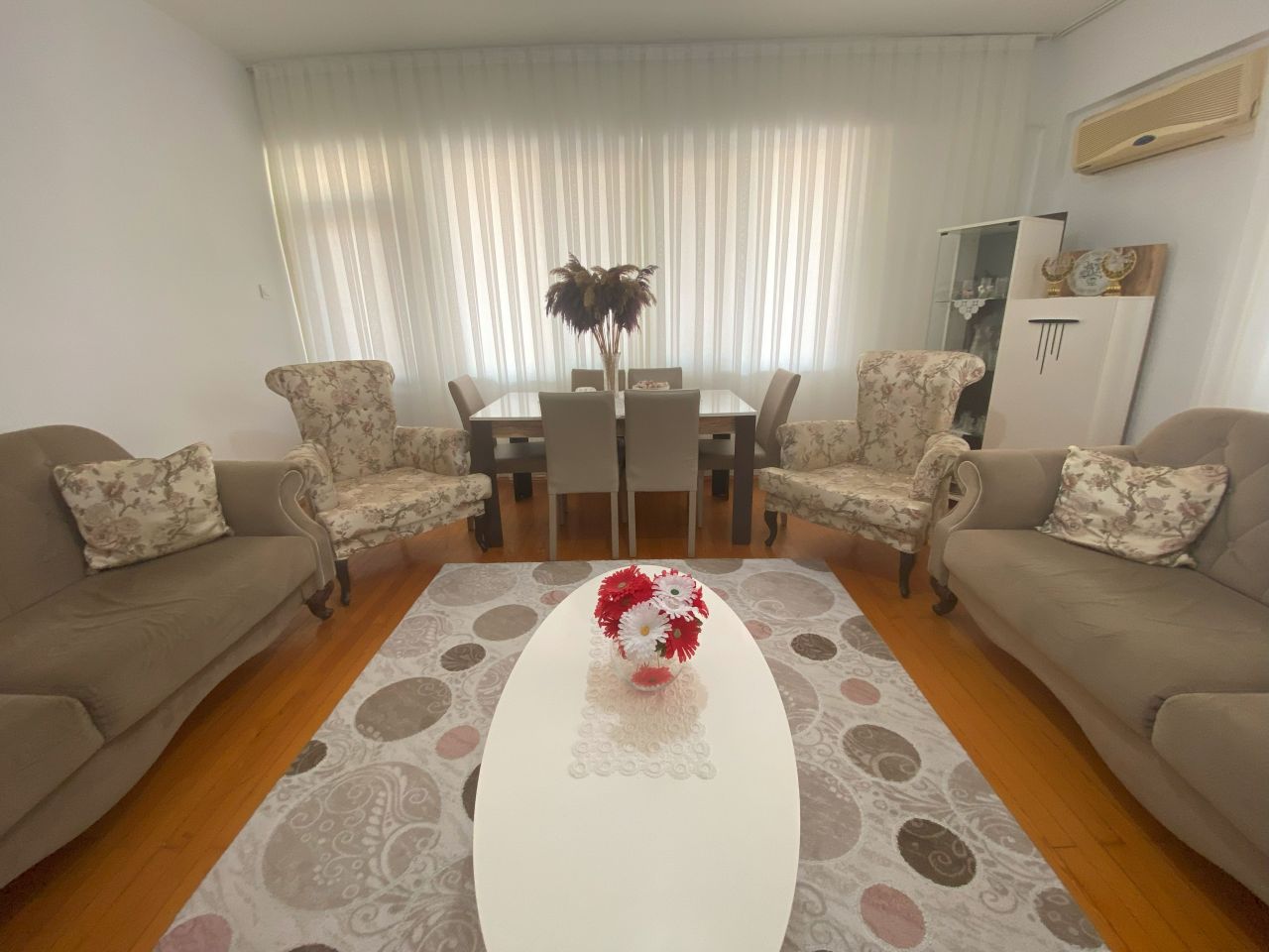 Квартира в Алании, Турция, 140 м² - фото 1
