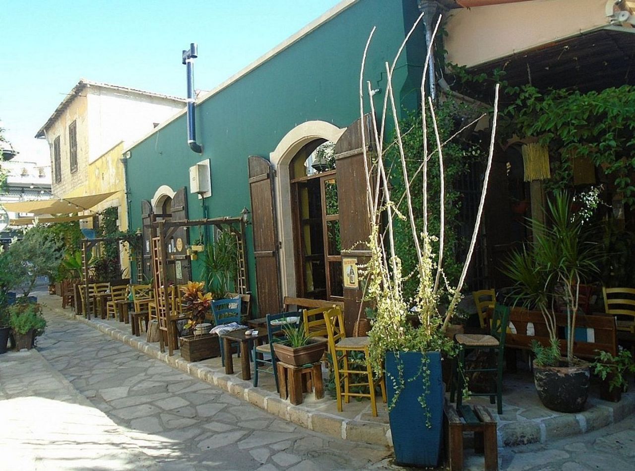 Магазин в Лимасоле, Кипр, 185 м2 - фото 1
