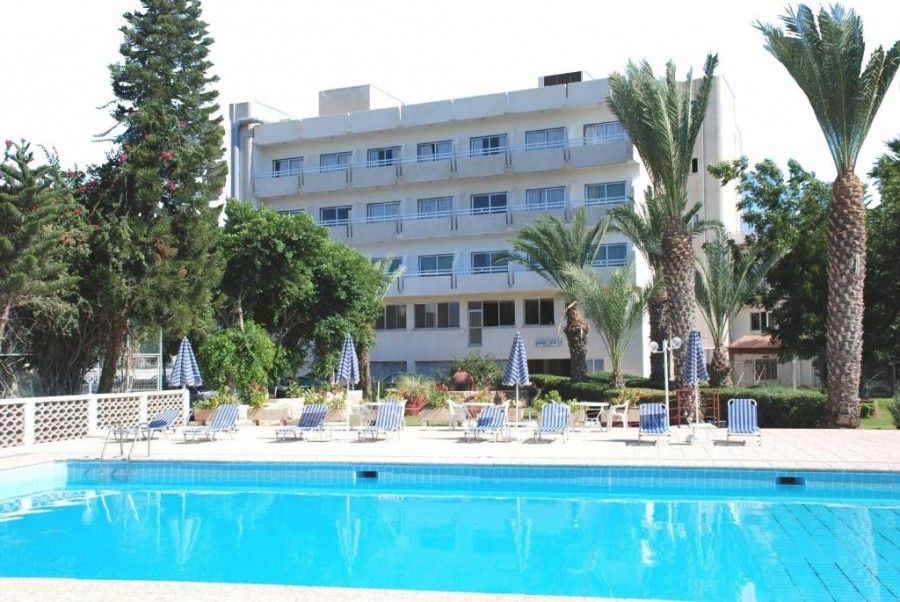 Отель, гостиница в Пафосе, Кипр, 516 м2 - фото 1