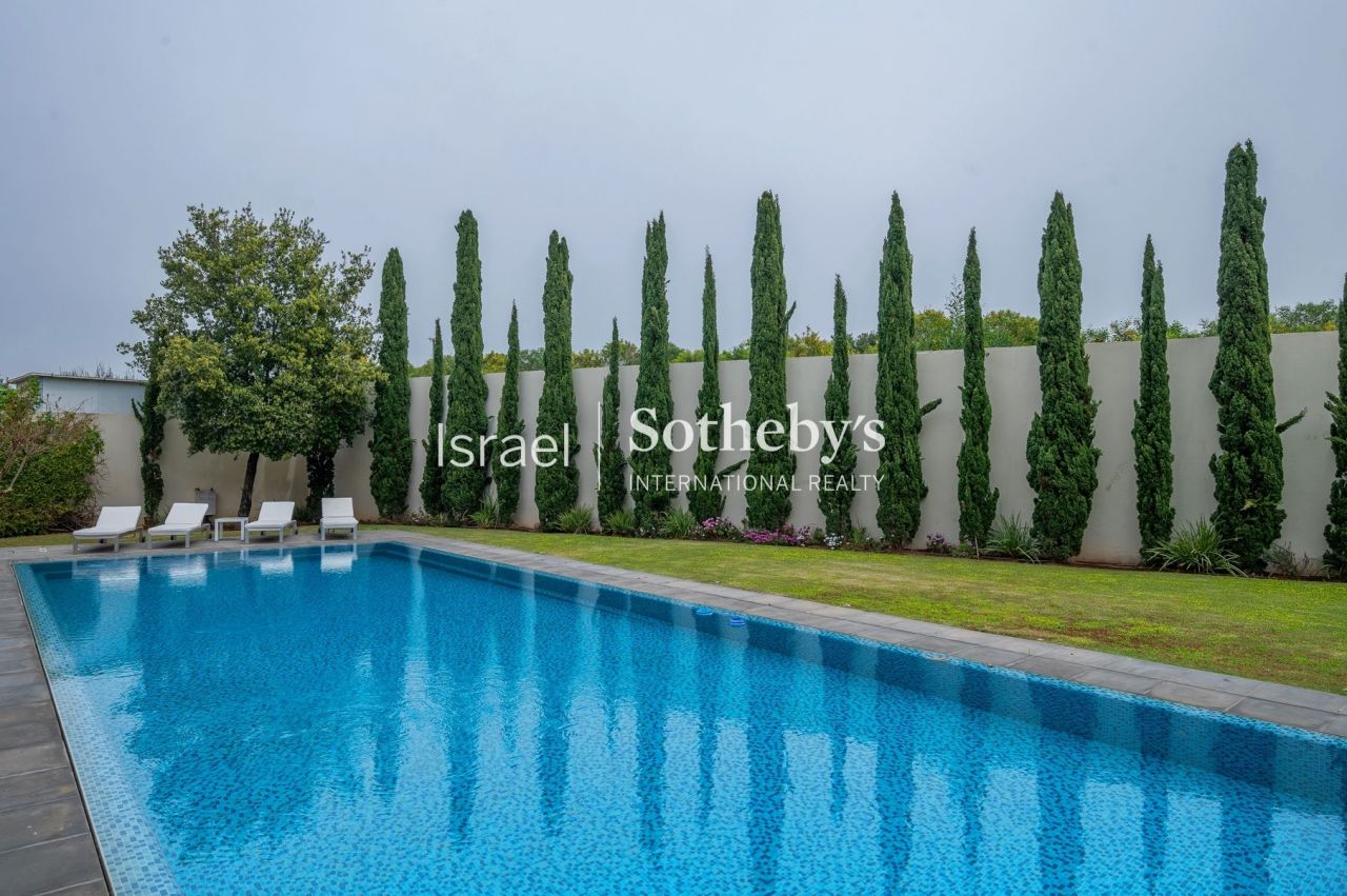 Дом в Кейсарии, Израиль, 600 м2 - фото 1
