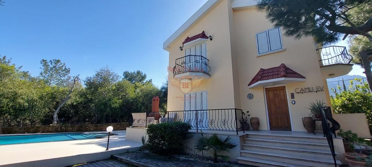 Дом в Кирении, Кипр, 190 м2 - фото 1