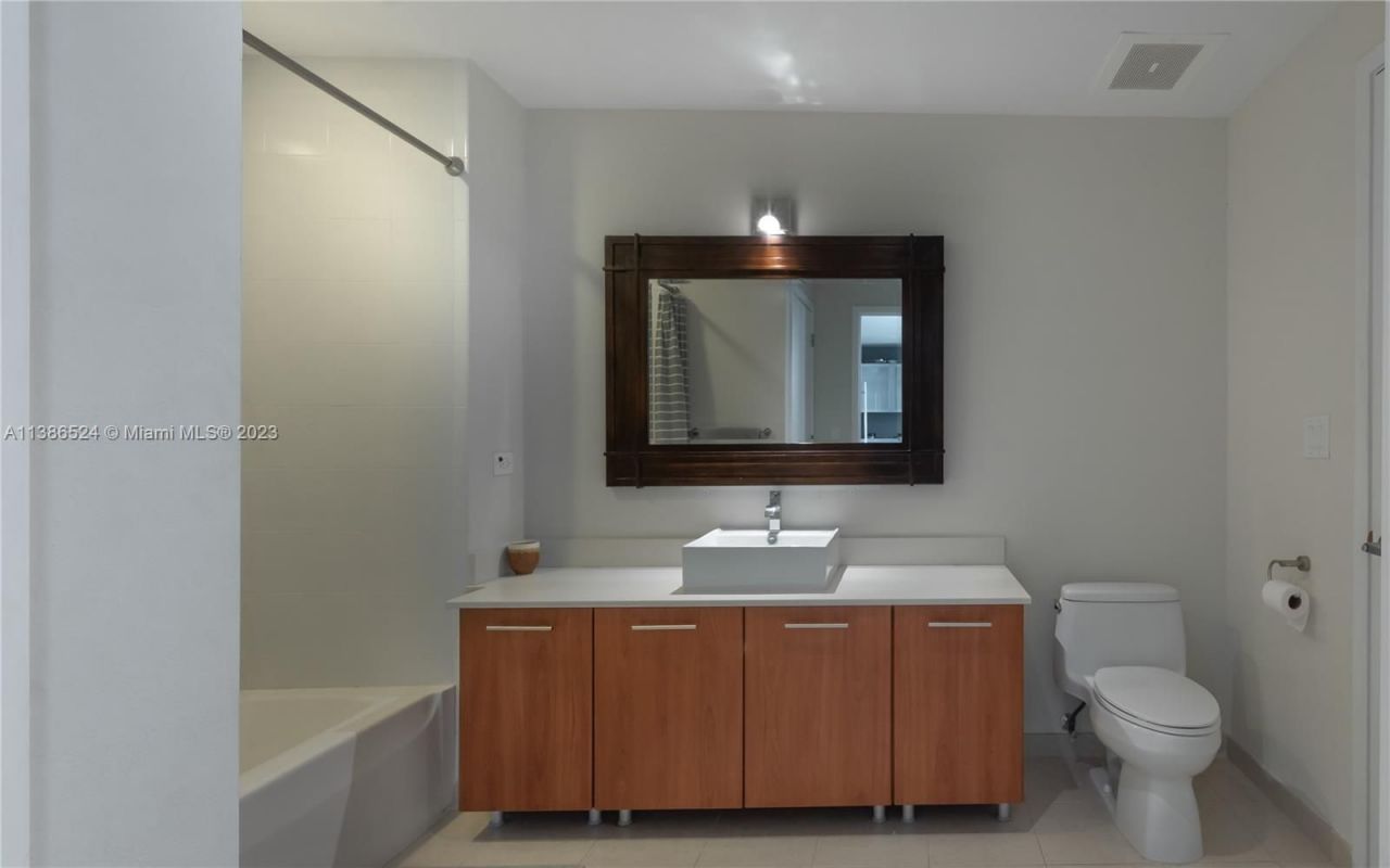 Квартира в Майами, США, 120 м² - фото 11