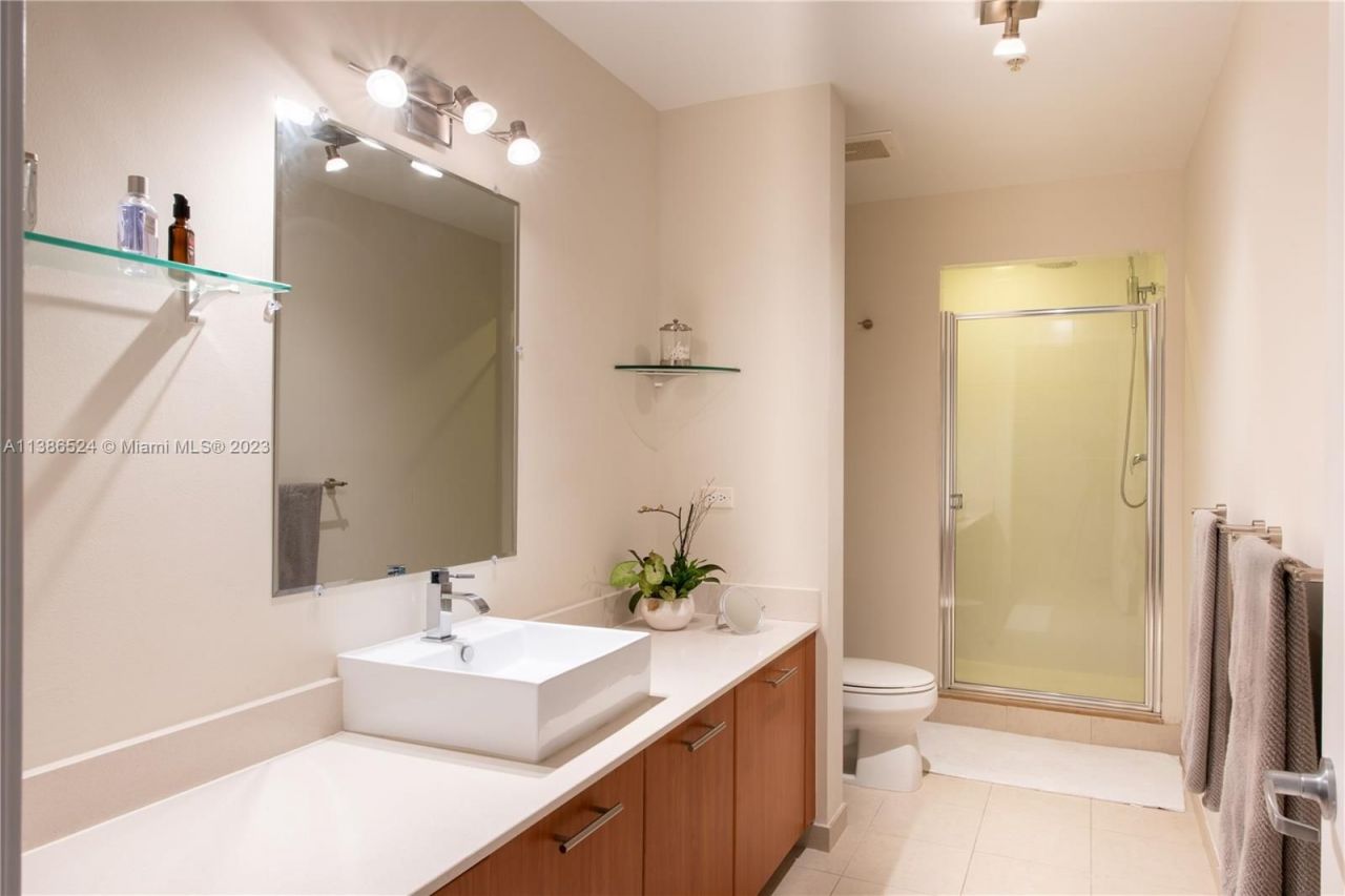 Квартира в Майами, США, 120 м² - фото 13