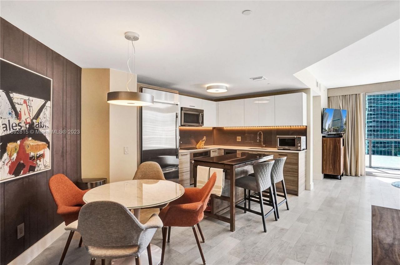 Квартира в Майами, США, 100 м² - фото 13