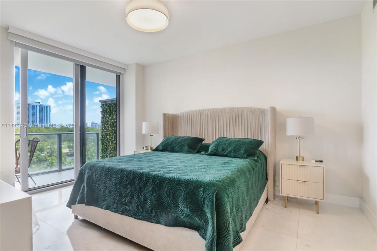 Квартира в Майами, США, 150 м² - фото 9