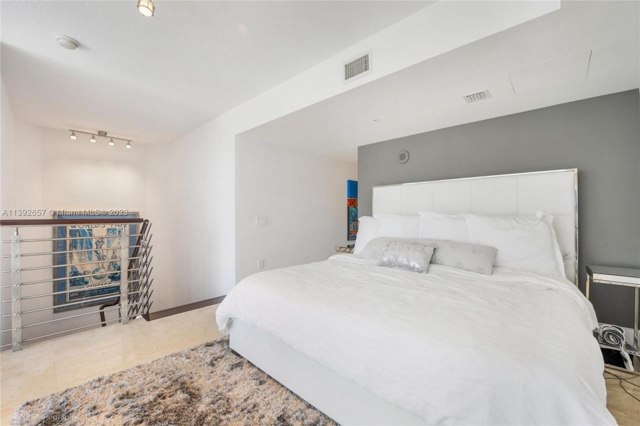 Квартира в Майами, США, 140 м² - фото 12