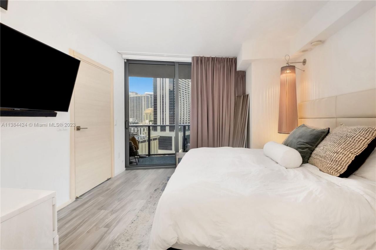 Квартира в Майами, США, 120 м² - фото 15