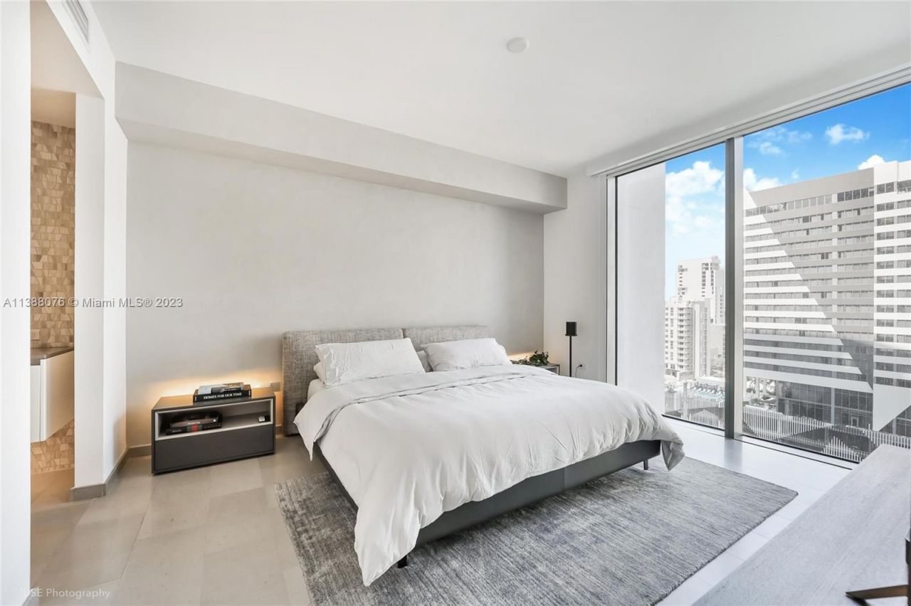 Квартира в Майами, США, 150 м² - фото 12