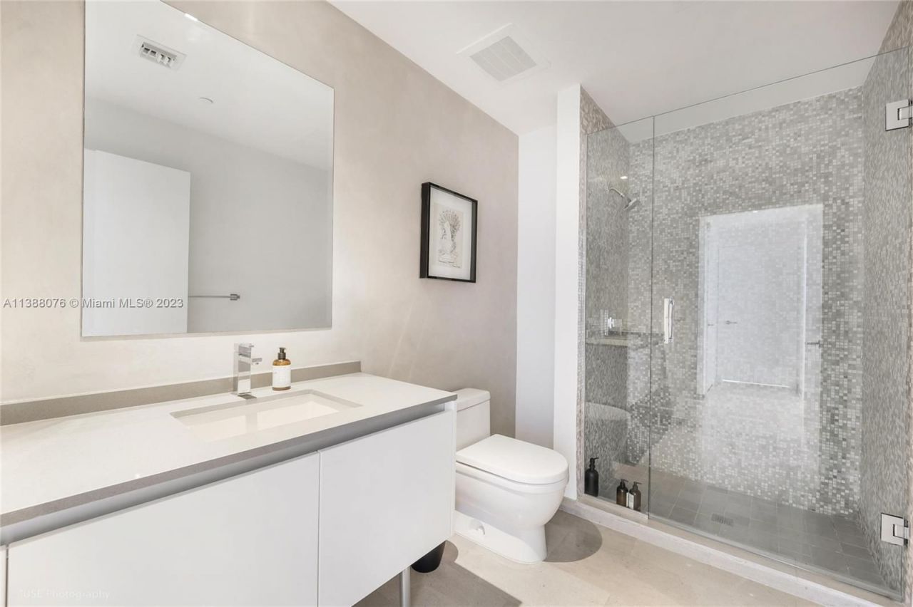 Квартира в Майами, США, 150 м² - фото 8