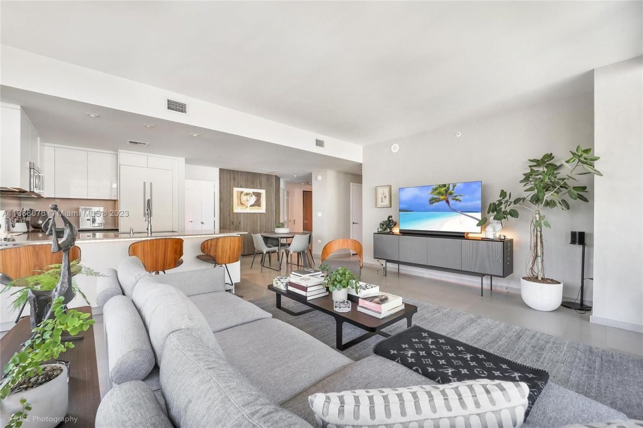 Квартира в Майами, США, 150 м² - фото 6