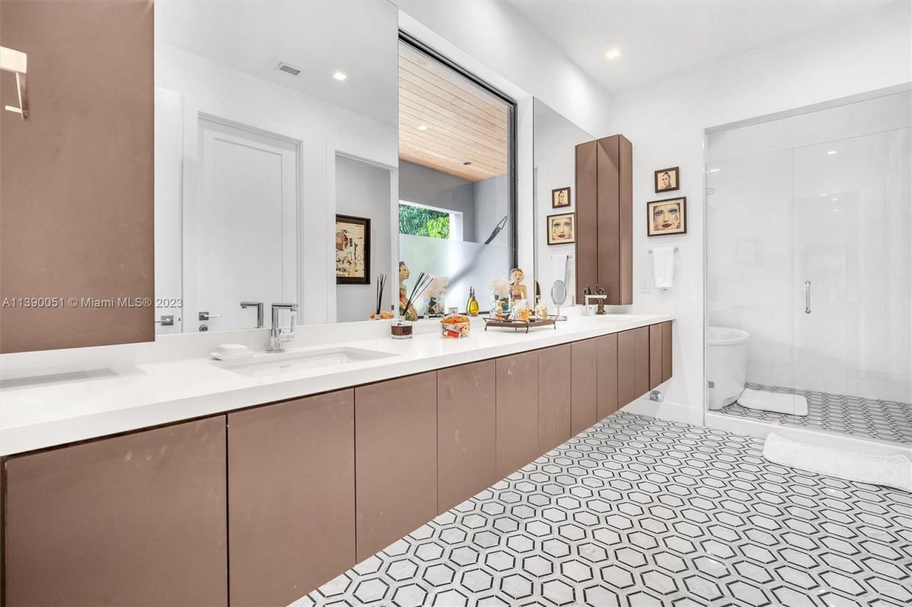 Дом в Майами, США, 390 м² - фото 15