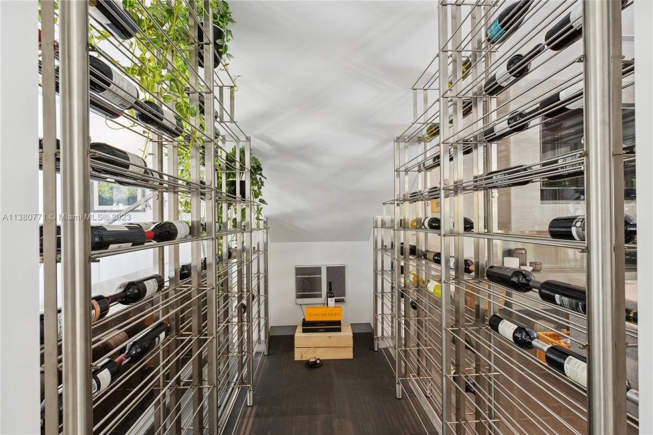 Вилла в Майами, США, 400 м² - фото 10