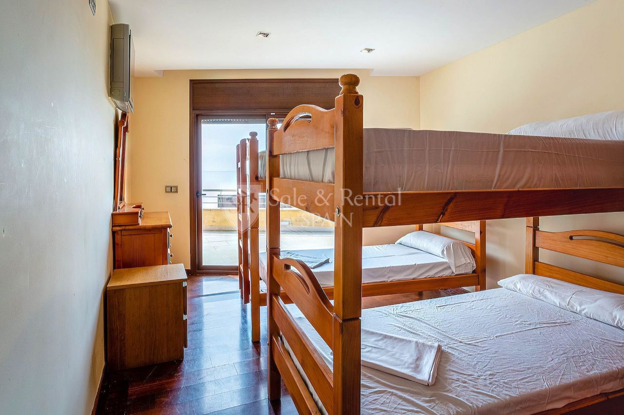 Вилла на Льорет-де-Мар, Испания, 258 м² - фото 15