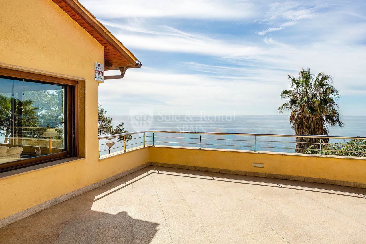 Вилла на Льорет-де-Мар, Испания, 258 м² - фото 18