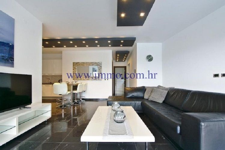 Вилла в Опатии, Хорватия, 763 м² - фото 10