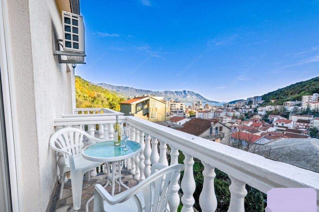 Вилла в Будве, Черногория, 338 м² - фото 3