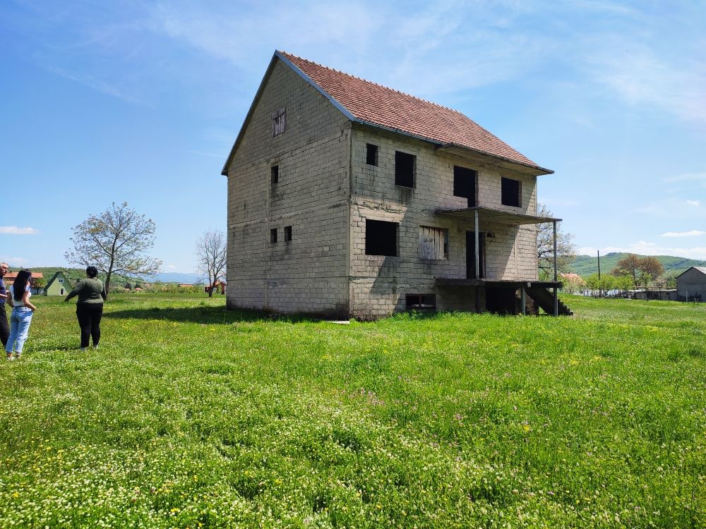Дом в Никшиче, Черногория, 300 м2 - фото 1