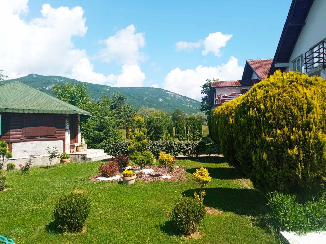 Доходный дом в Никшиче, Черногория, 1 500 м² - фото 18