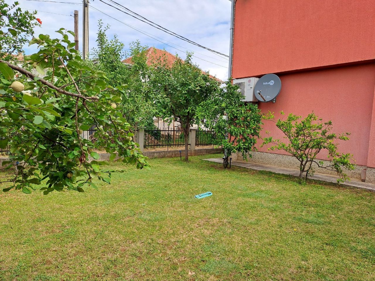 Дом в Подгорице, Черногория, 260 м² - фото 16