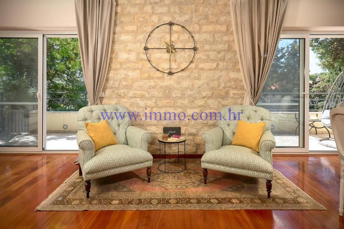 Вилла в Сплите, Хорватия, 400 м² - фото 6