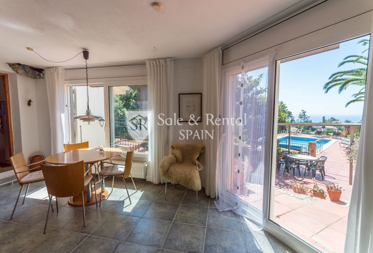 Вилла на Льорет-де-Мар, Испания, 229 м² - фото 14