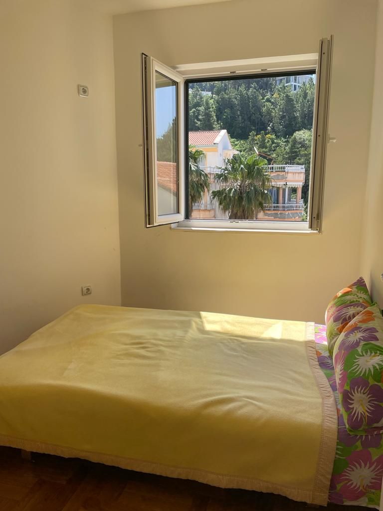 Квартира в Святом Стефане, Черногория, 60 м² - фото 9