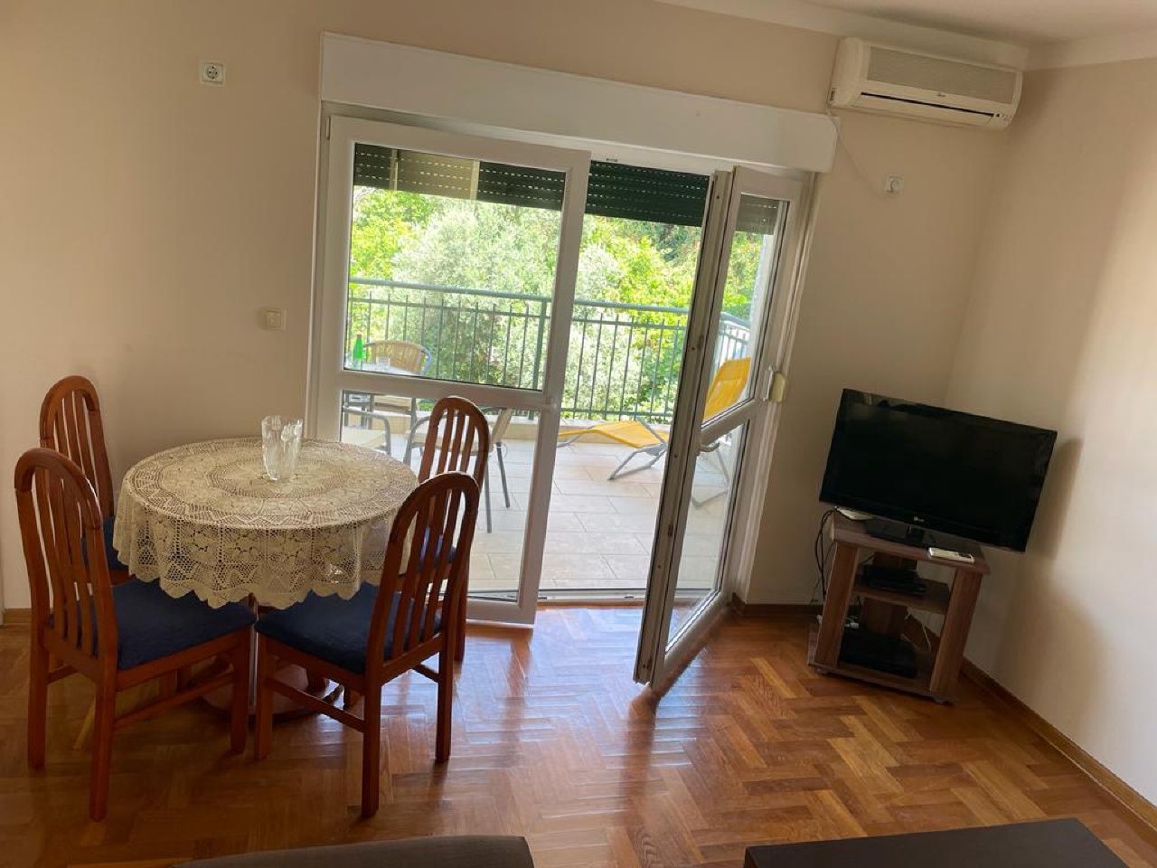 Квартира в Святом Стефане, Черногория, 60 м² - фото 13