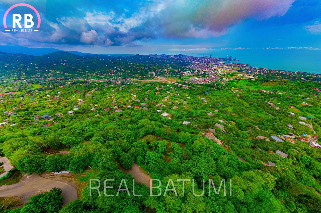 Земля в Батуми, Грузия, 2 000 м² - фото 2