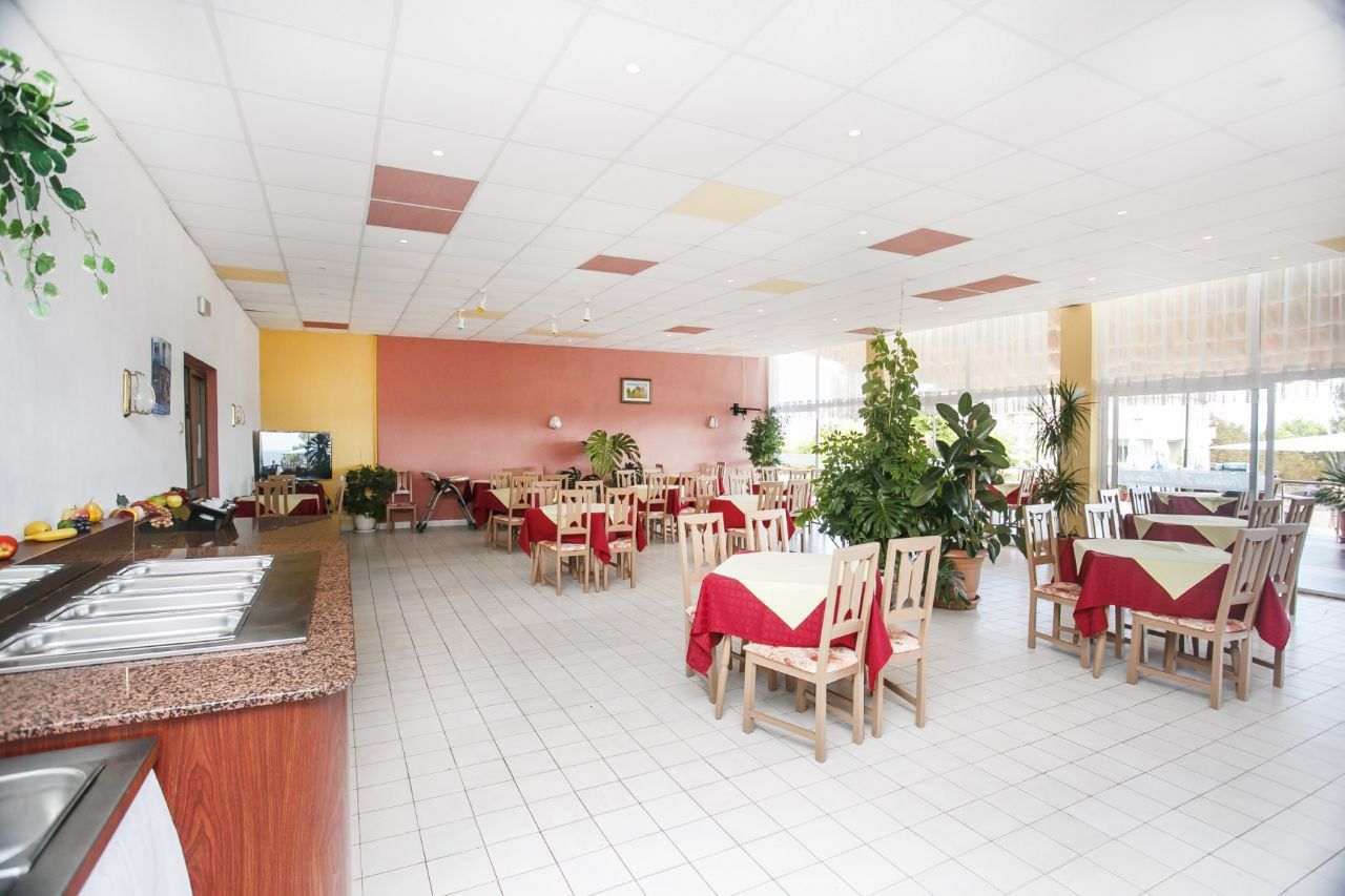 Отель, гостиница в Варне, Болгария, 4 083 м² - фото 2