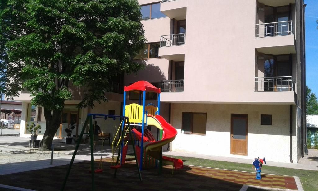 Отель, гостиница в Варне, Болгария, 2 250 м² - фото 2