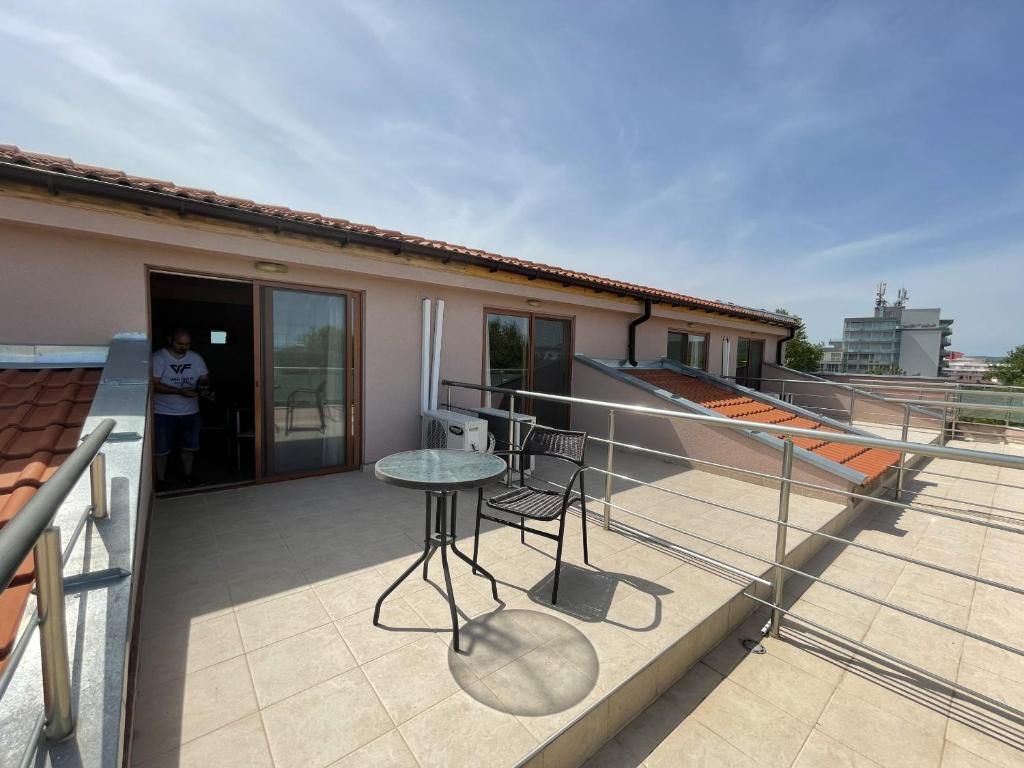 Отель, гостиница в Варне, Болгария, 2 250 м² - фото 10