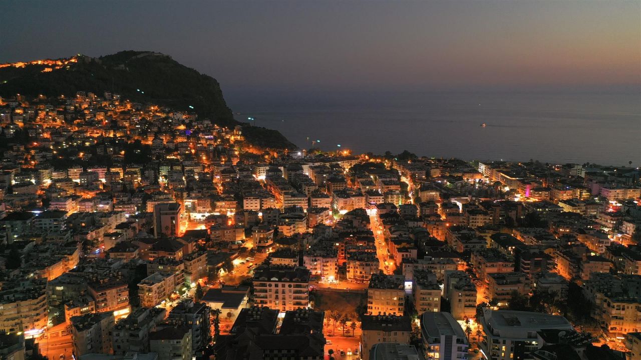 Коммерческая недвижимость в Алании, Турция, 50 м² - фото 12