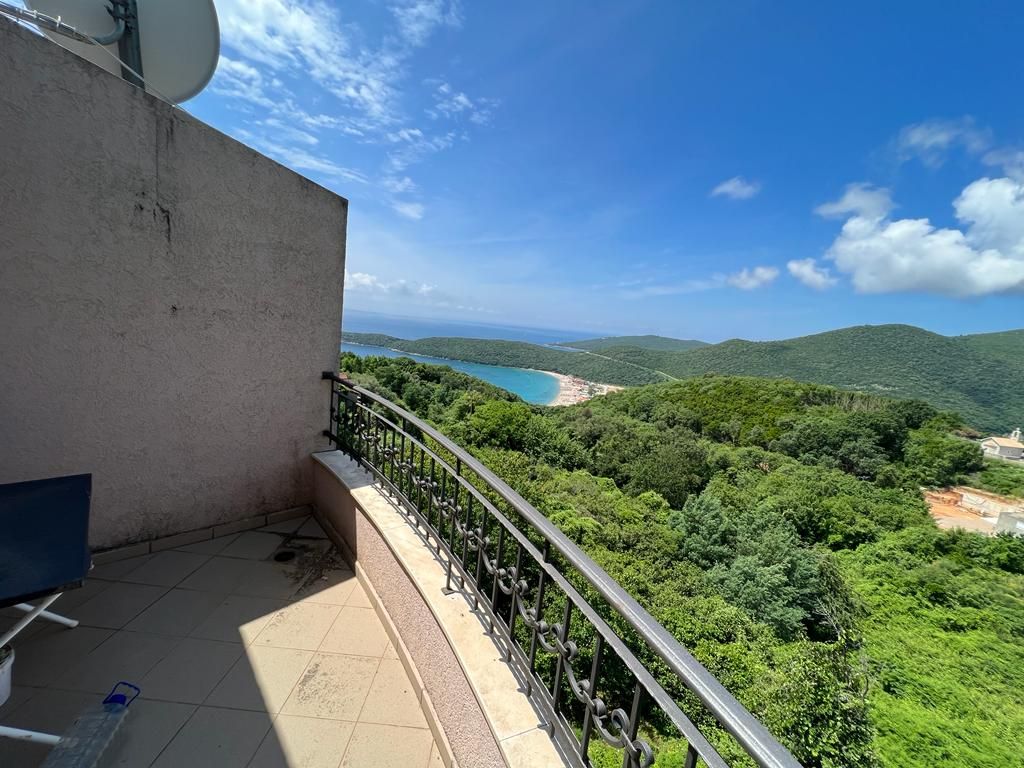 Квартира в Будве, Черногория, 90 м² - фото 2