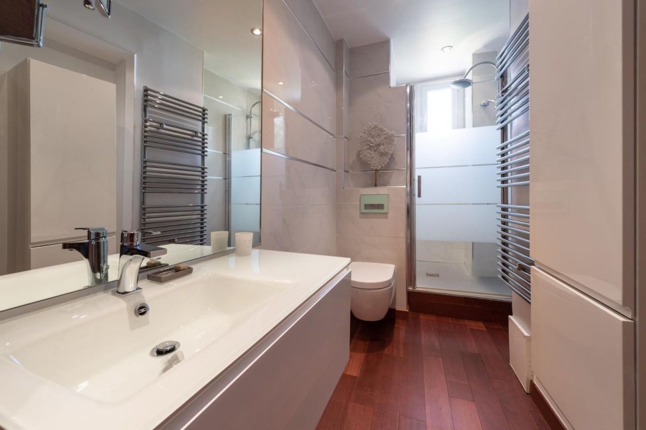 Апартаменты в Вильфранш-сюр-Мер, Франция, 91 м² - фото 15