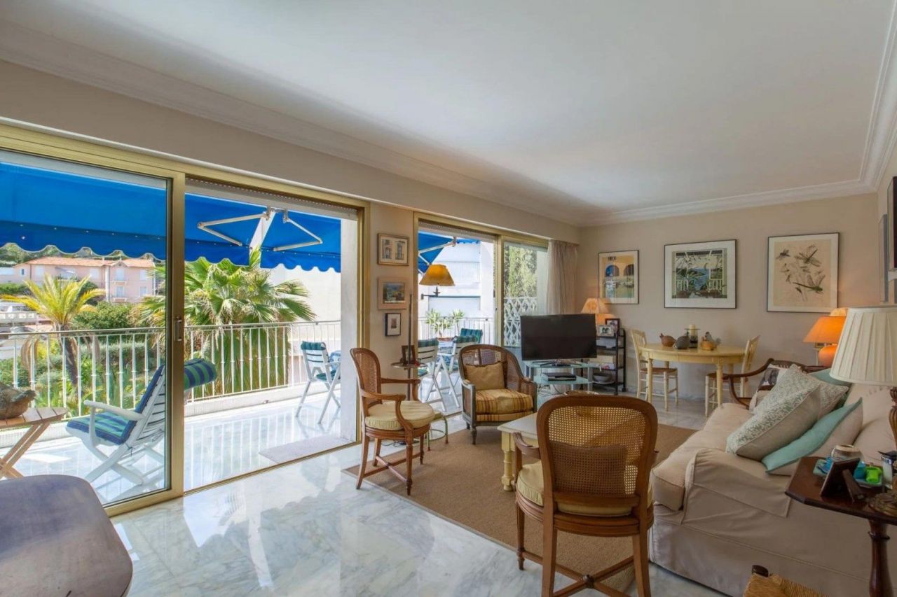 Апартаменты в Вильфранш-сюр-Мер, Франция, 111 м² - фото 3