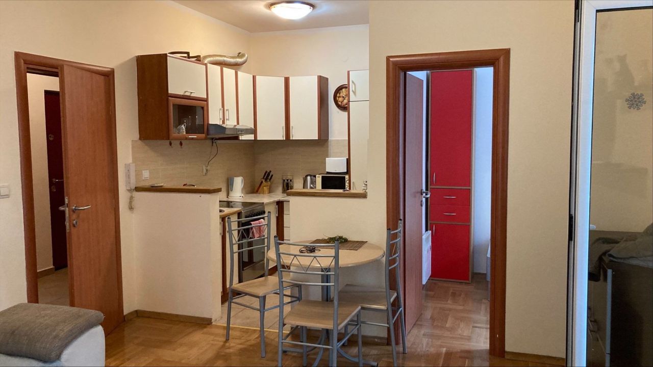 Квартира в Будве, Черногория, 57 м² - фото 5