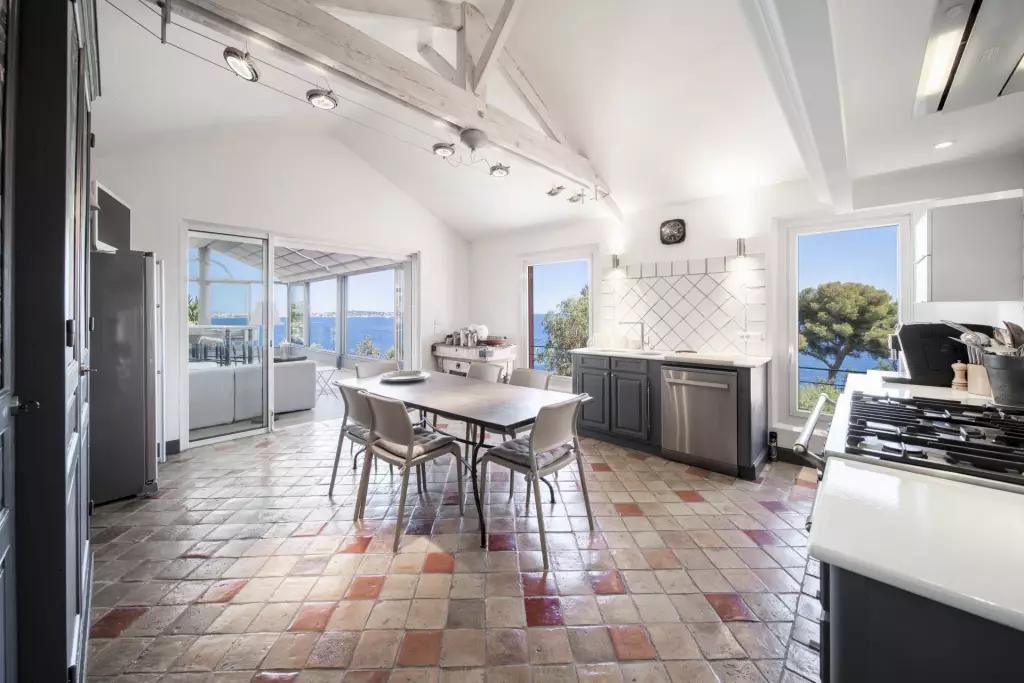 Вилла в Каннах, Франция, 500 м² - фото 9