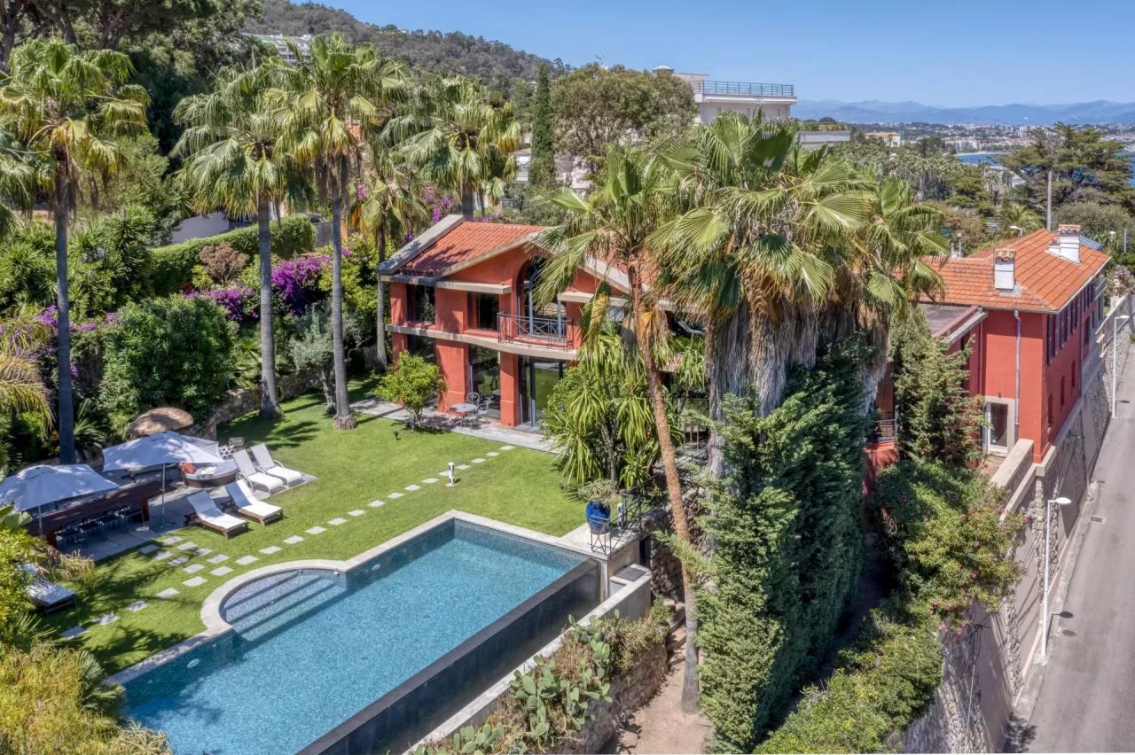 Вилла в Каннах, Франция, 500 м² - фото 2