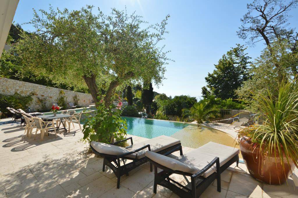 Вилла в Эзе, Франция, 220 м² - фото 5