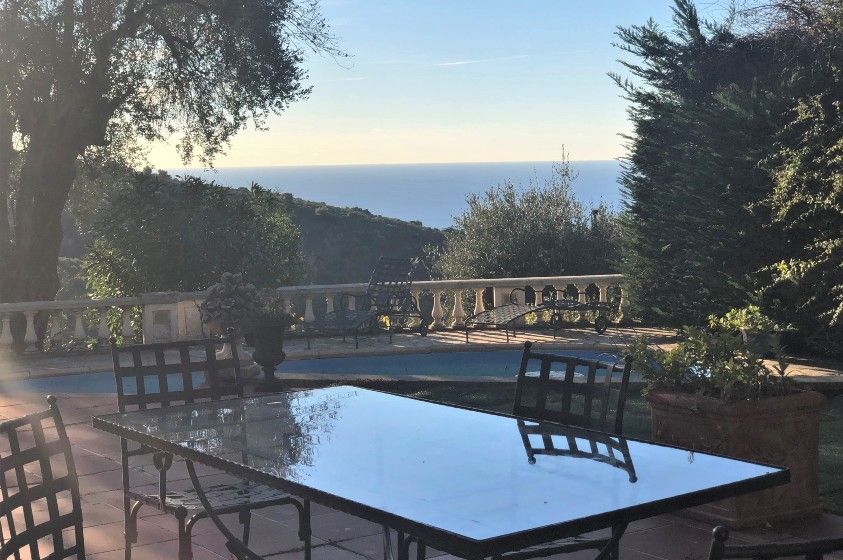 Вилла в Эзе, Франция, 220 м² - фото 4