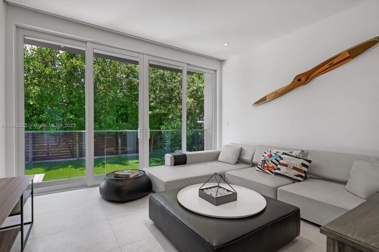 Вилла в Майами, США, 400 м² - фото 9