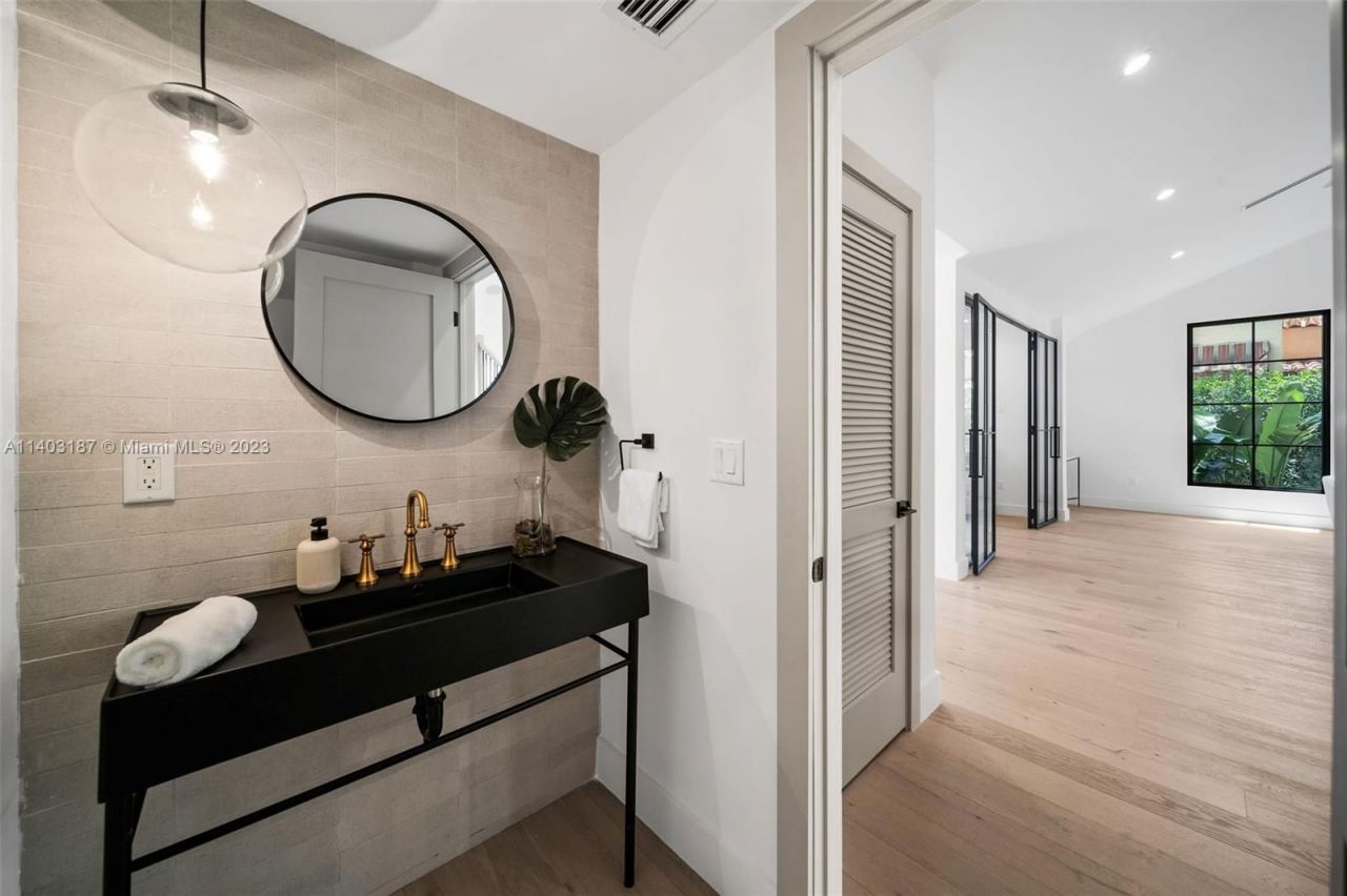 Вилла в Майами, США, 300 м² - фото 9