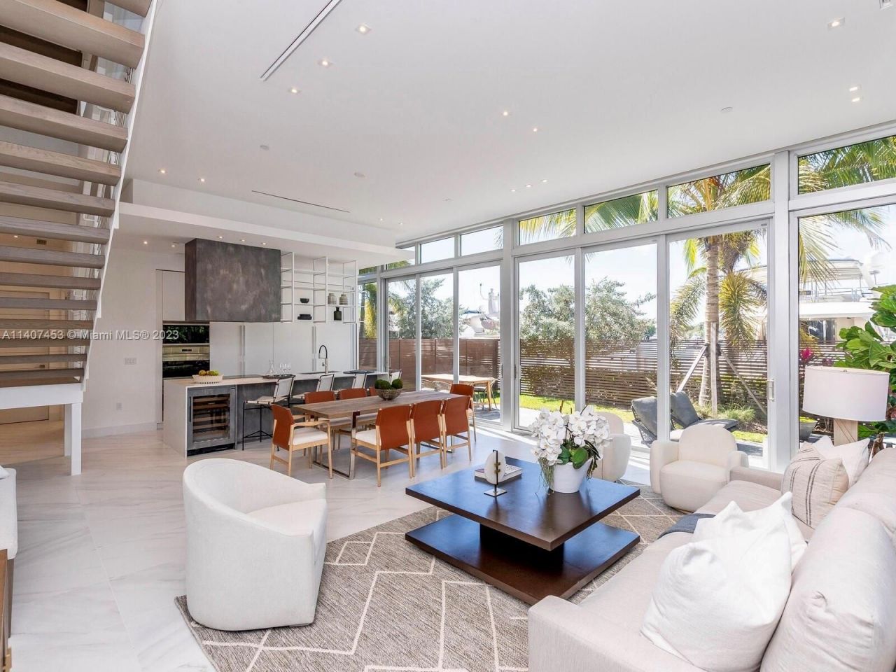 Таунхаус в Майами, США, 350 м² - фото 9